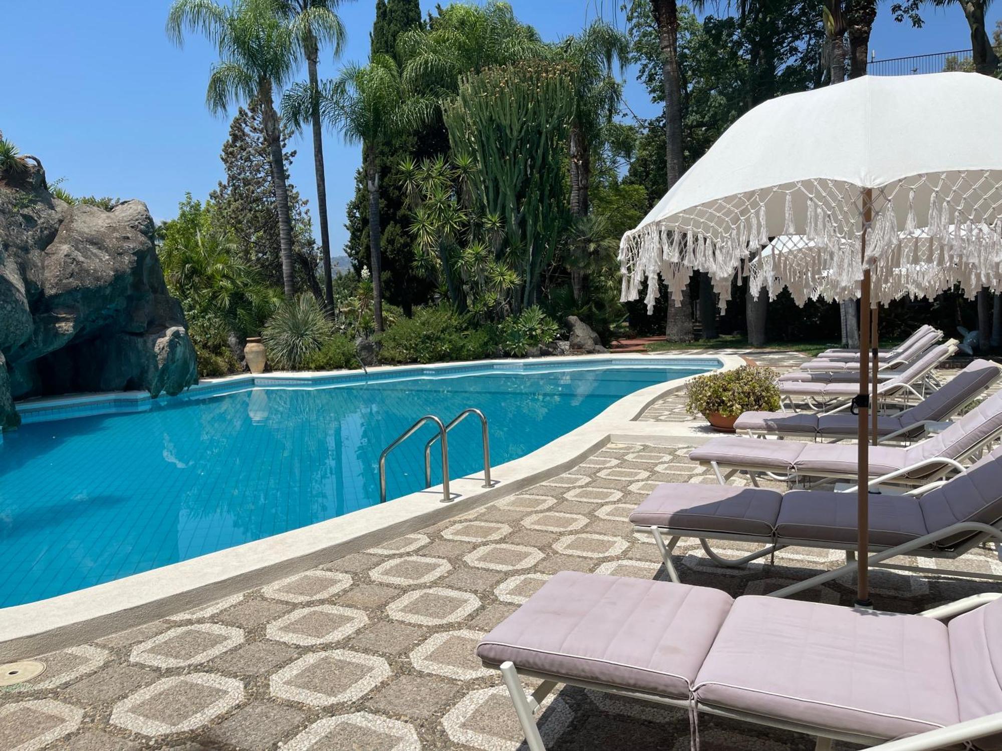 B&B La Villa 贾迪尼-纳克索斯 外观 照片